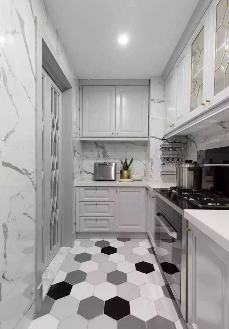 家装建材踢脚线材质及安装注意事项简要介绍