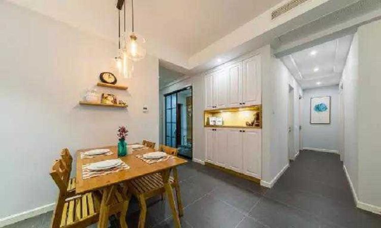 实木门板知道优缺点判断质量好坏