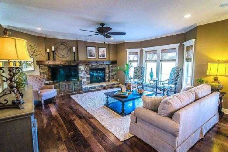 硅藻泥和壁纸对比哪个好